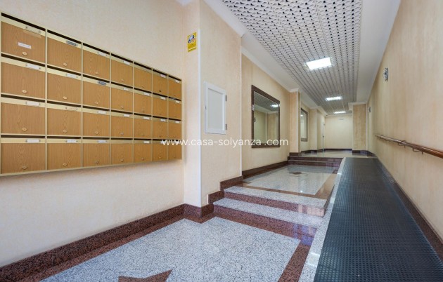 Revente - Appartement - Torrevieja - Puerto Deportivo Marina Salinas