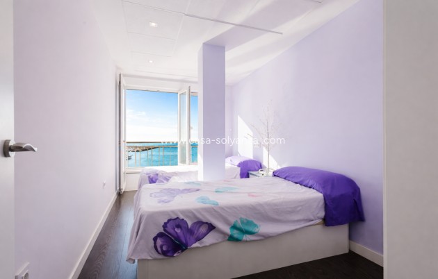 Resale - Apartment / flat - Torrevieja - Playa del Acequión