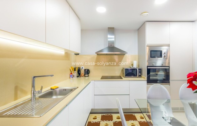 Reventa - Flat - Torrevieja - Estacion de autobuses