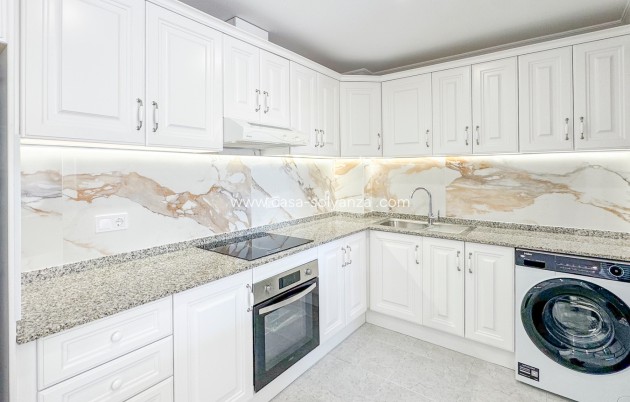 Resale - Apartment / flat - Orihuela Costa - Lomas de Campoamor