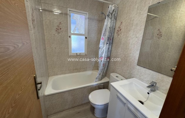 Resale - Apartment / flat - Torrevieja - Costa Blanca