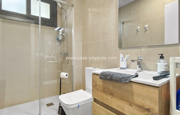 Resale - Apartment / flat - Pilar de la Horadada - Costa Blanca