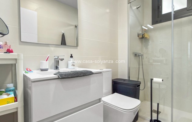 Resale - Apartment / flat - Pilar de la Horadada - Costa Blanca