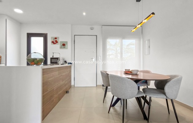 Resale - Apartment / flat - Pilar de la Horadada - Costa Blanca