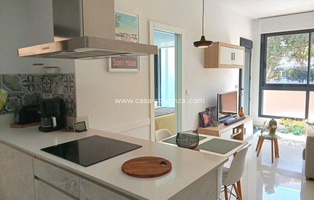 Resale - Apartment / flat - Torrevieja - Estacion Autobuses