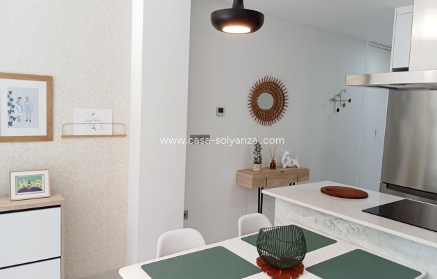 Resale - Apartment / flat - Torrevieja - Estacion Autobuses