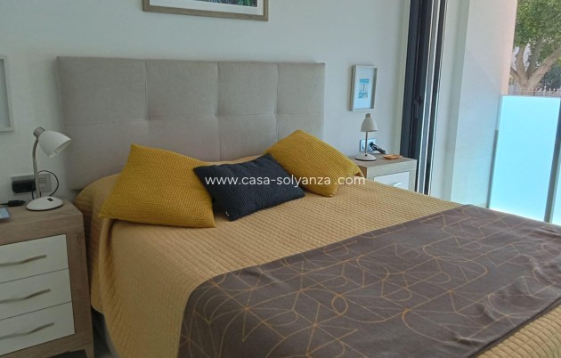 Resale - Apartment / flat - Torrevieja - Estacion Autobuses