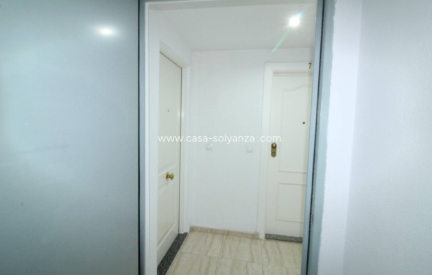 Resale - Apartment / flat - Torrevieja - Center