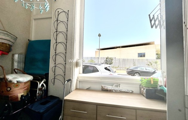 Reventa - Apartamento / piso - Torrevieja - Costa Blanca