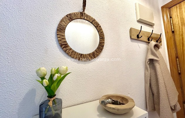 Reventa - Apartamento / piso - Torrevieja - Costa Blanca