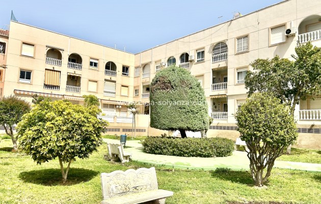 Reventa - Apartamento / piso - Torrevieja - Costa Blanca