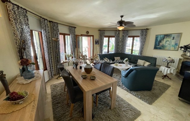 Reventa - Villa - Alfas del Pí - Costa Blanca