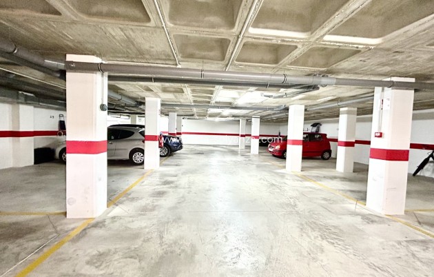 Herverkoop - Appartement / flat - Villamartin - Villamartín