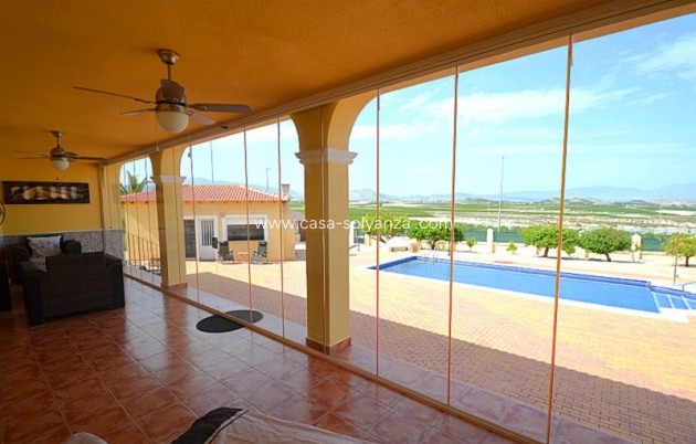 Reventa - Villa - Campos del Río - Inland