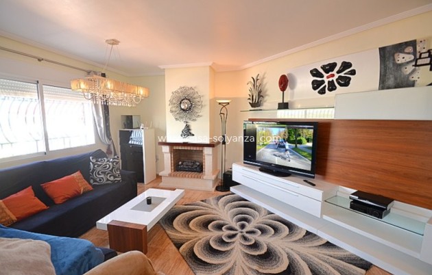 Reventa - Villa - Campos del Río - Inland