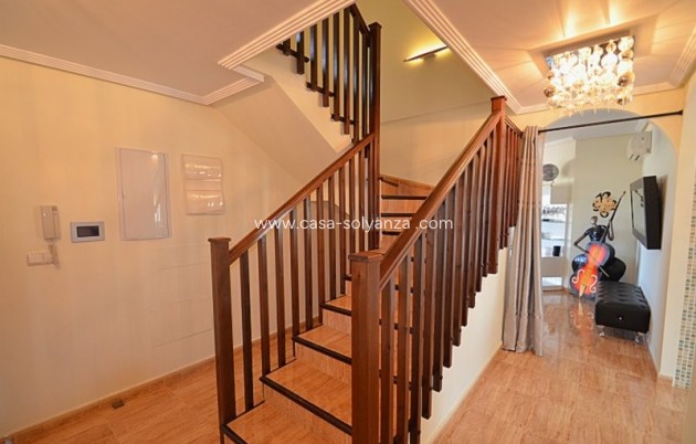 Reventa - Villa - Campos del Río - Inland