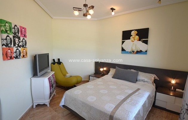 Reventa - Villa - Campos del Río - Inland