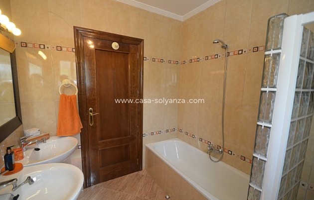 Reventa - Villa - Campos del Río - Inland