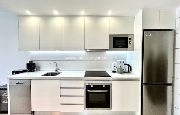 Reventa - Apartamento / piso - Villamartin - Costa Blanca