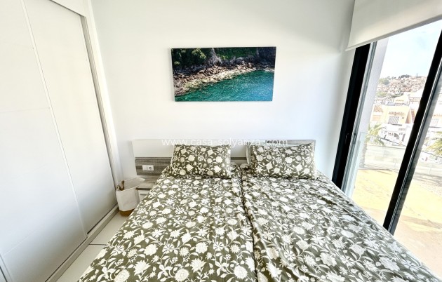 Reventa - Apartamento / piso - Villamartin - Costa Blanca