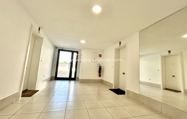 Reventa - Apartamento / piso - Villamartin - Costa Blanca