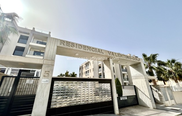 Reventa - Apartamento / piso - Villamartin - Costa Blanca