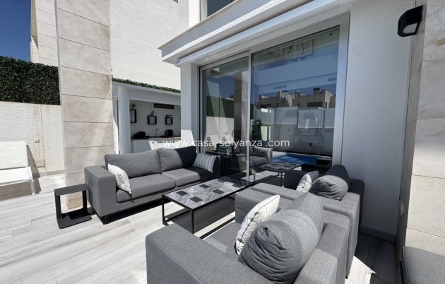 Herverkoop - Villa - Lomas de Cabo Roig