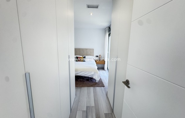 Herverkoop - Villa - Lomas de Cabo Roig