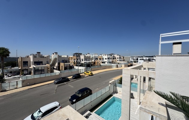 Herverkoop - Villa - Lomas de Cabo Roig
