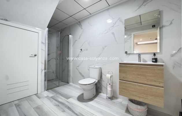 Herverkoop - Villa - Lomas de Cabo Roig