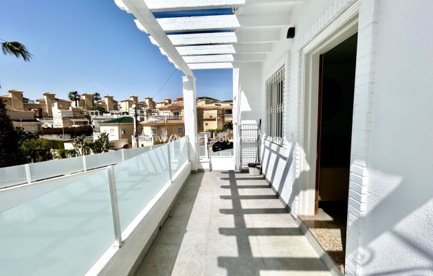 Reventa - Villa - Villamartin - Costa Blanca