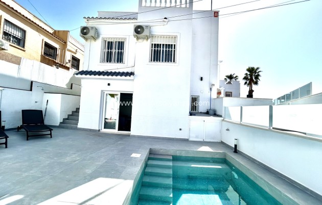 Reventa - Villa - Villamartin - Costa Blanca