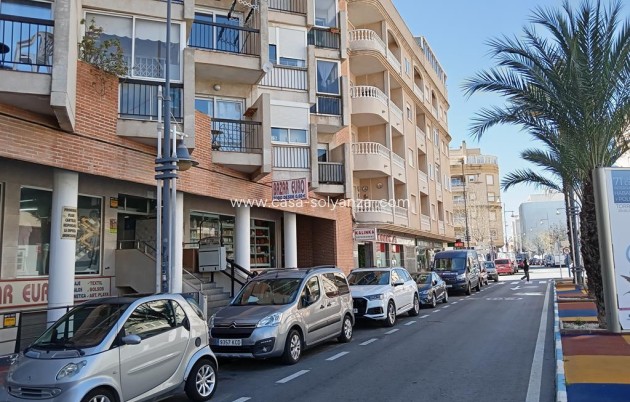 Reventa - Apartamento / piso - Torrevieja - Habaneras