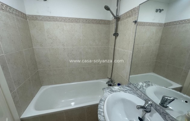 Reventa - Apartamento / piso - Jacarilla - Inland