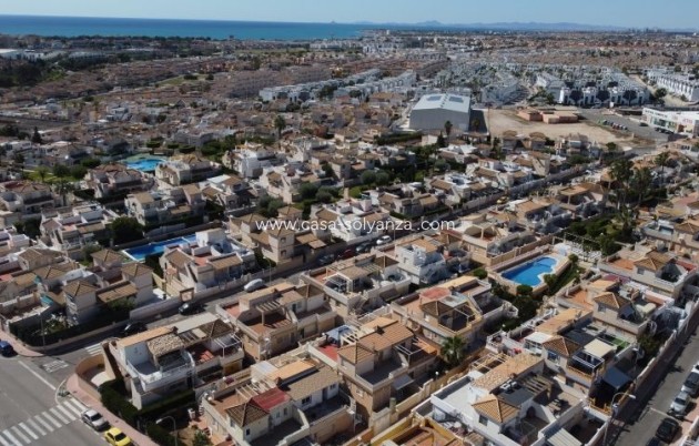 Resale - Apartment / flat - Torrevieja - Costa Blanca
