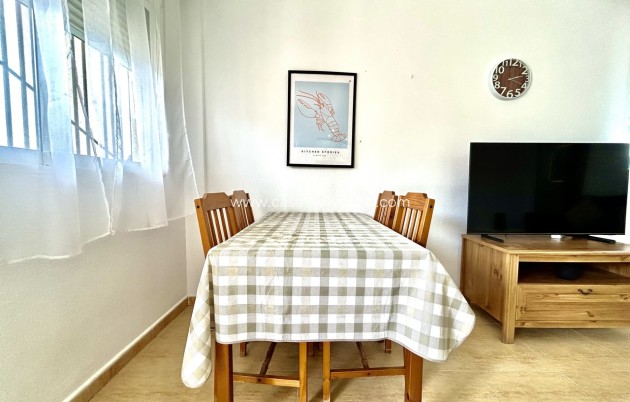 Reventa - Apartamento / piso - Villamartin - Costa Blanca