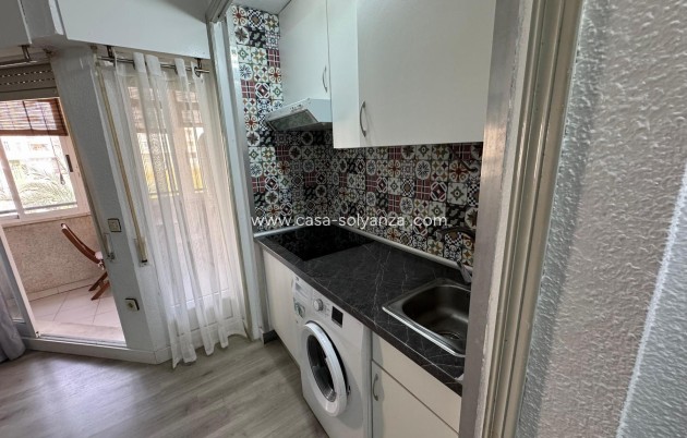 Reventa - Apartamento / piso - Torrevieja - Playa de los Locos