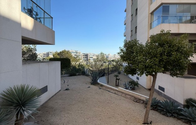 Reventa - Apartamento / piso - Orihuela - Villamartin