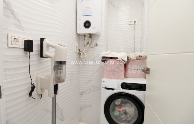 Resale - Apartment / flat - Torrevieja