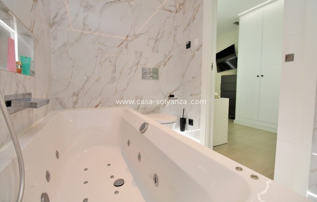 Resale - Apartment / flat - Torrevieja