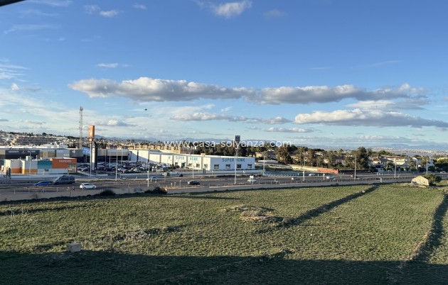 Reventa - Apartamento / piso - Punta Prima - Costa Blanca