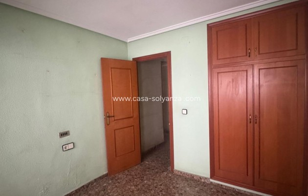 Reventa - Apartamento / piso - Orihuela - Zona Centro