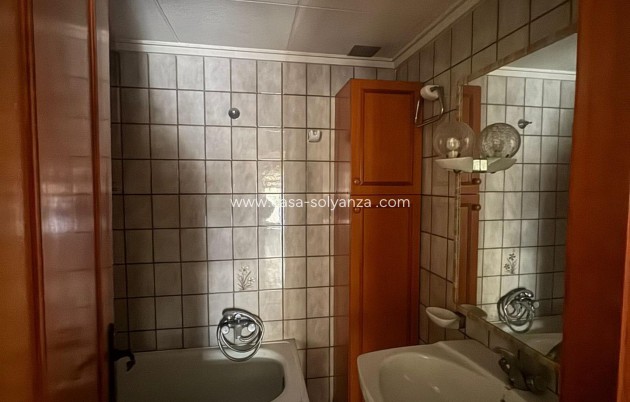 Reventa - Apartamento / piso - Orihuela - Zona Centro