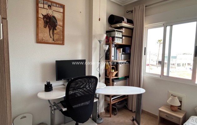 Reventa - Apartamento / piso - Jacarilla - Inland