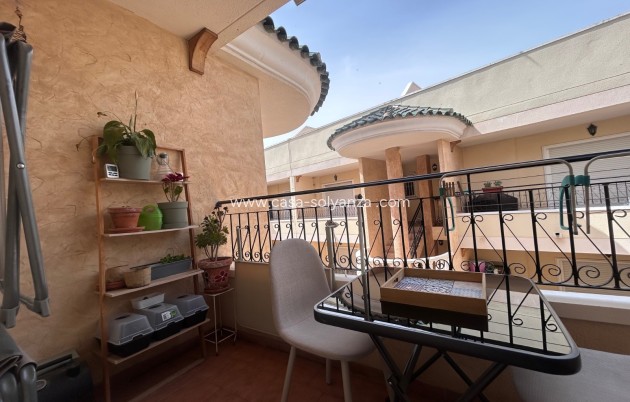 Reventa - Apartamento / piso - Jacarilla - Inland