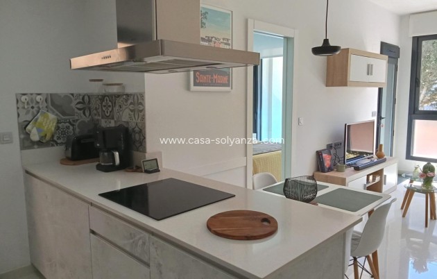 Resale - Apartment / flat - Torrevieja - Estacion Autobuses