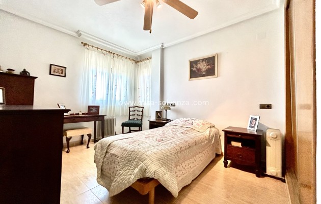 Reventa - Apartamento / piso - Almoradí - Inland