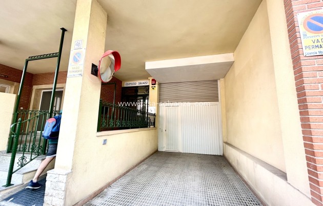 Reventa - Apartamento / piso - Almoradí - Inland