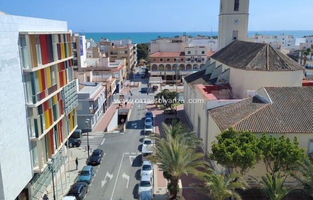 Reventa - Apartamento / piso - Guardamar del Segura - Zona Pueblo