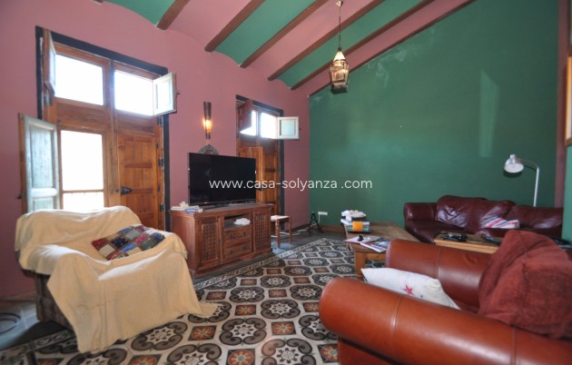 Resale - Commercial - Pinoso - Inland